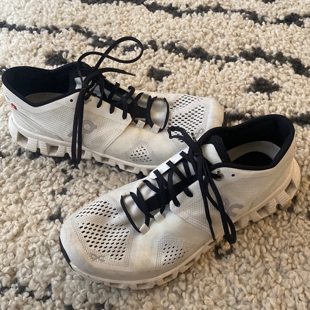 On Running White and Black Men's/Women's Athletic Running Shoes